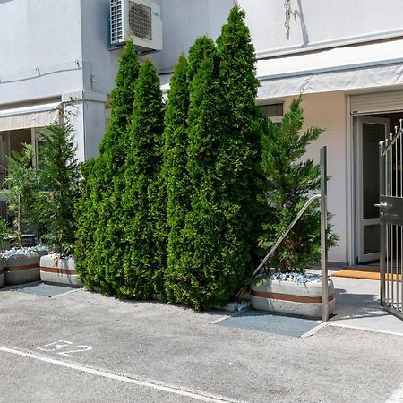 Stylish Apartment Mediterraneo Porec Esterno foto