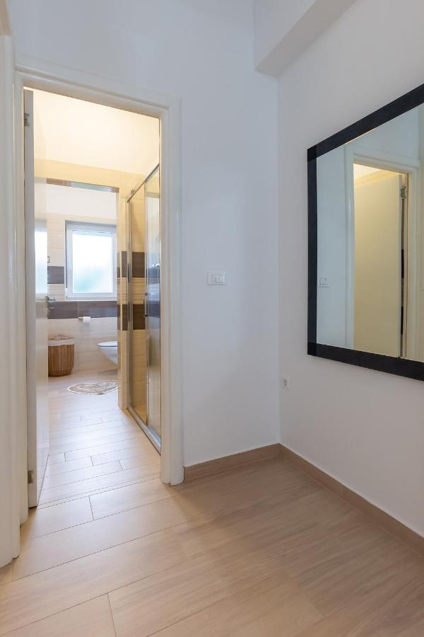 Stylish Apartment Mediterraneo Porec Esterno foto