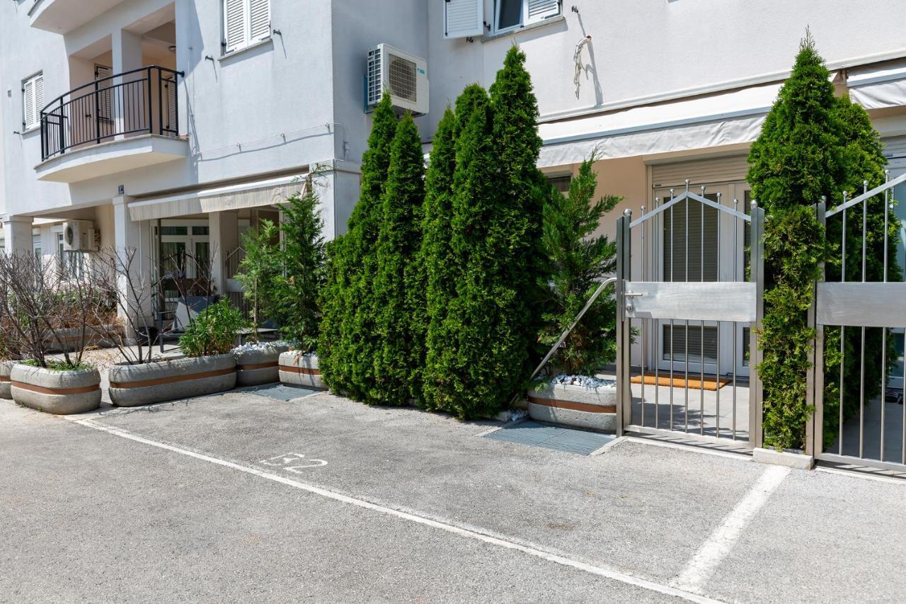 Stylish Apartment Mediterraneo Porec Esterno foto
